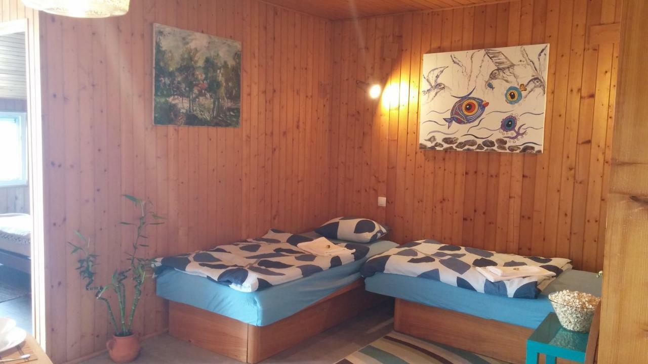 Apartman Joy Nin Exterior foto
